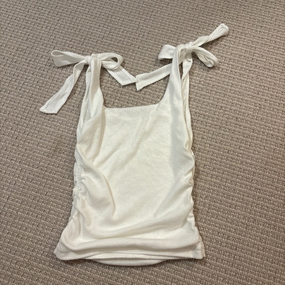 CHICWISH tie-able tank top - Picture 1 of 3